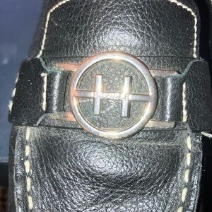 Tommy Hilfiger Pebbled Leather w/Logo Black 9.5 B. Style Raelyn
Retailed at $89
